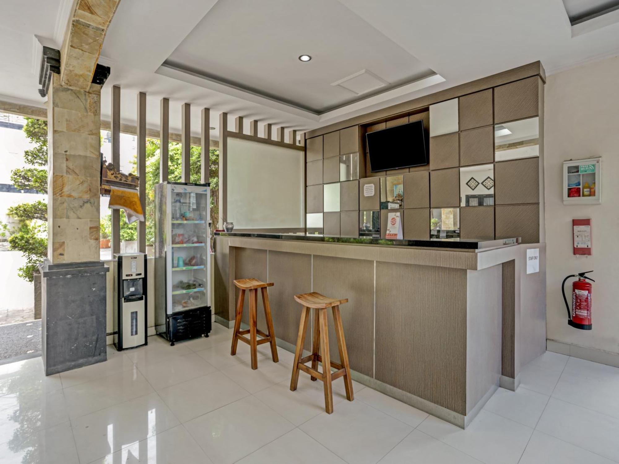 Super Oyo 3904 Kiki Residence Bali Legian  Ngoại thất bức ảnh