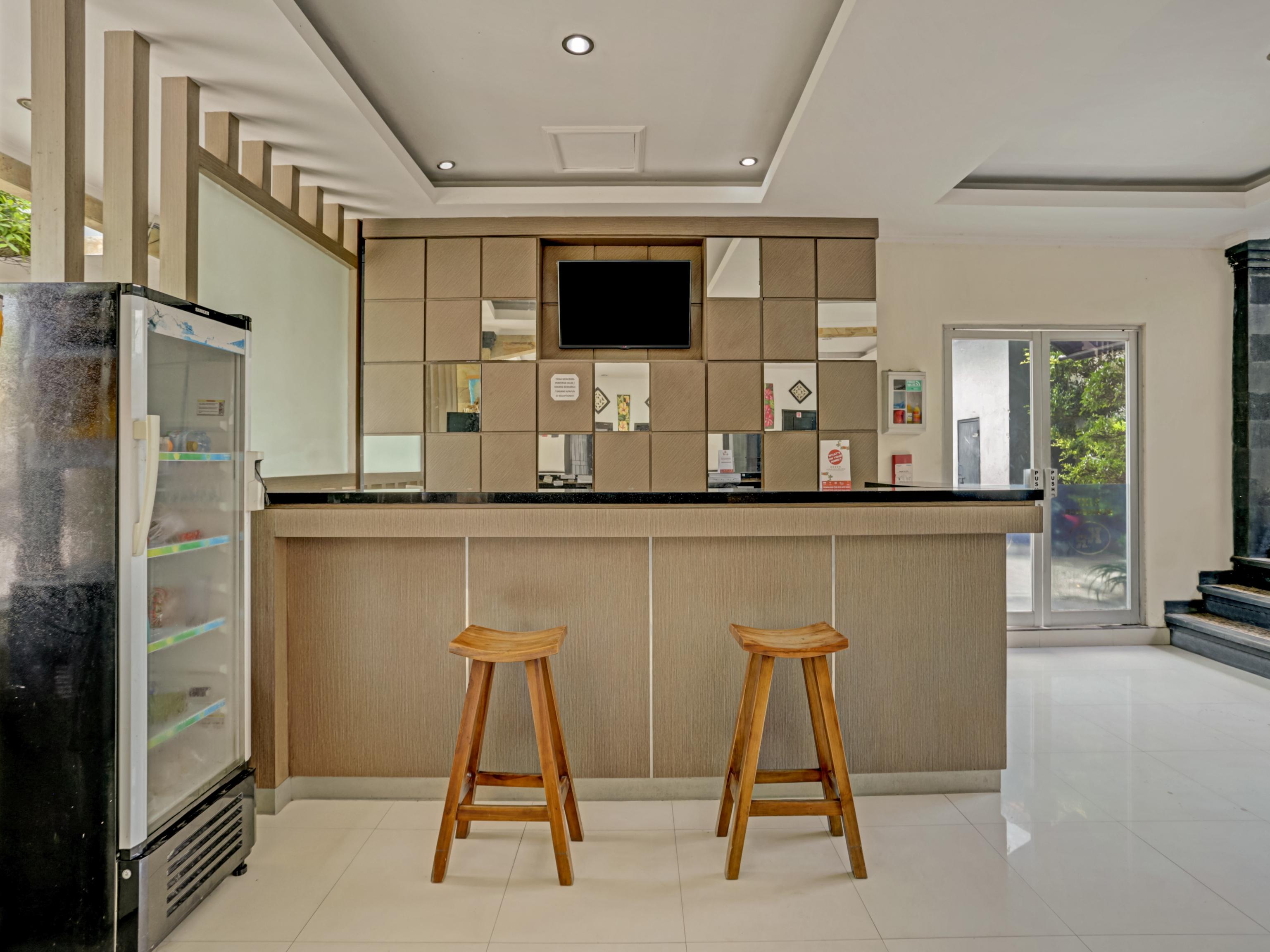 Super Oyo 3904 Kiki Residence Bali Legian  Ngoại thất bức ảnh